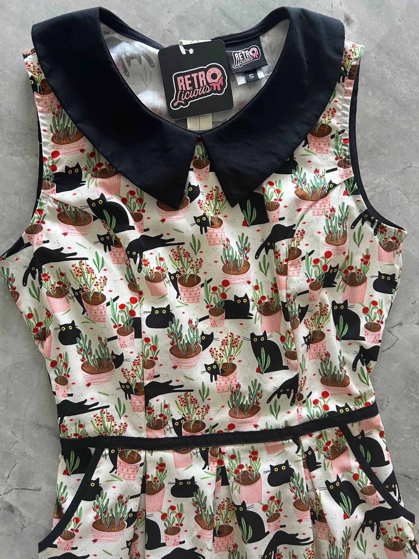Cats & Plants Collared Dress - Plus Sizes only