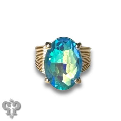 Oval rhinestone ring
