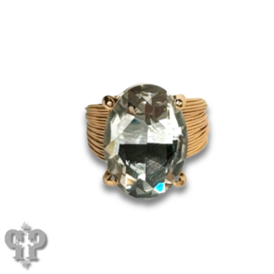 Oval rhinestone ring