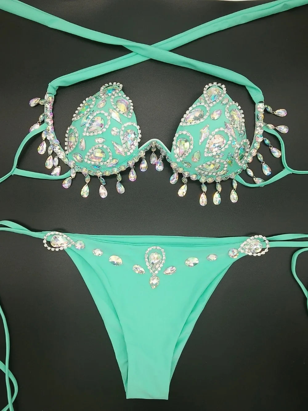 Sparkling Rhinestone Tassel Costume Bikini Set – Shimmering Crystal Fringe Bra & Belt Set for GoGo Dancers, Raves & Stage Performances