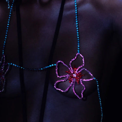 Bohemian Flower Crystal Chest Chain Bra – Luxury Rhinestone Body Harness & Exotic Lingerie for Music Festivals, Raves & Clubwear