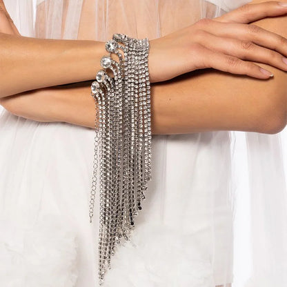 Rhinestone Long Tassel Hand Bracelet – Hollow Geometric Wristband & Cascading Crystal Fringe Cuff for Raves, Festivals & Clubwear